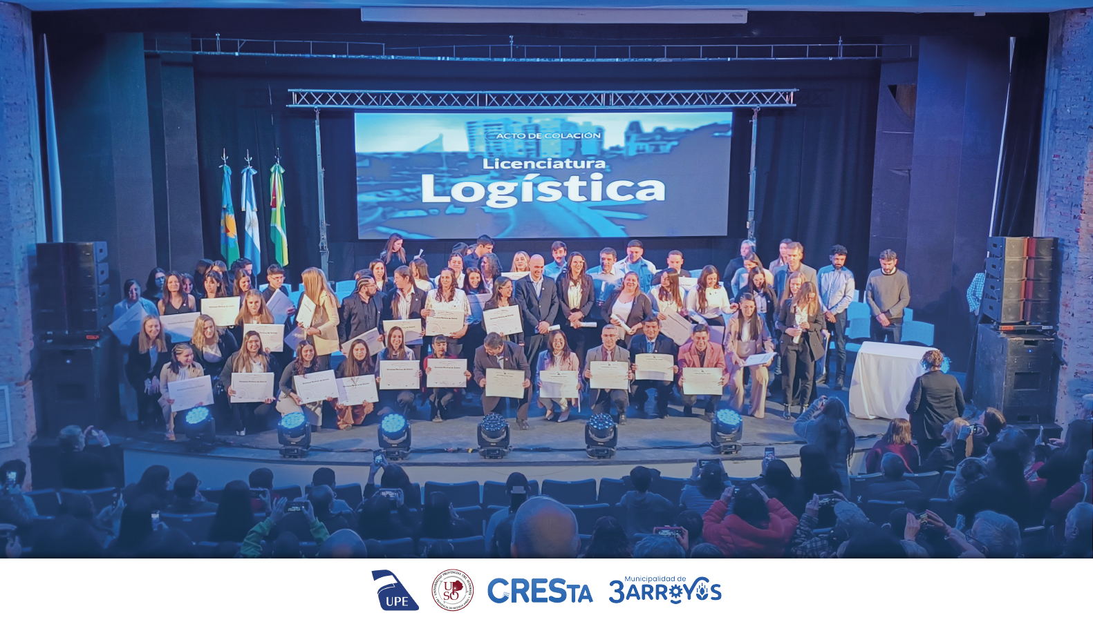 Broche de oro para cerrar una etapa: graduados y graduadas de UPSO y UPE recibieron su diploma