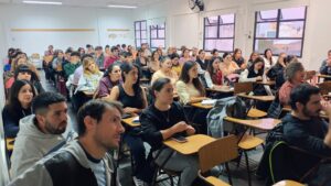 Más de 100 personas participaron de la charla de Gerardo Palla sobre inserción laboral