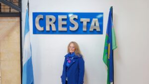 Constancia y dedicación: ¡Nancy, nueva Licenciada en Política Local y Gestión Pública!